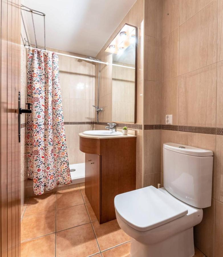 Apartamentsaloriaburg Farrera Exteriör bild